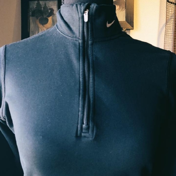 Nike Tops - Nike dri fit 1/4 zip sweatshirt